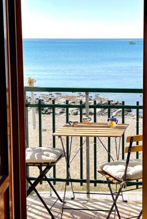 Viva Vista Mare Primo Piano Spiaggia